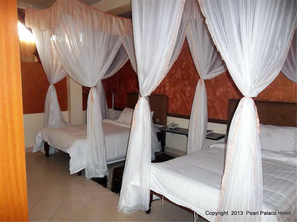 Pearl Palace Hotel Nairobi Quarto foto